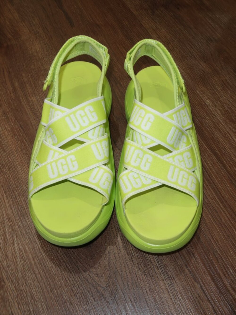 Womens UGG LA Cloud Platform Sandals Stretchy Strappy Neon Green Lightweight 9 - Picture 3 of 11